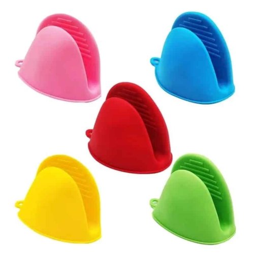 Silicone Heat Resistant Gloves Clips Insulation Non Stick Anti-slip Pot Bowel Holder Clip (Pair) ( Random color)